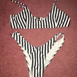 💰NWOT Striped Zaful Bikini (3 for $23)